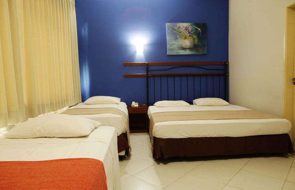 ריו דה ז'ניירו Hotel Novo Biarritz Copacabana מראה חיצוני תמונה
