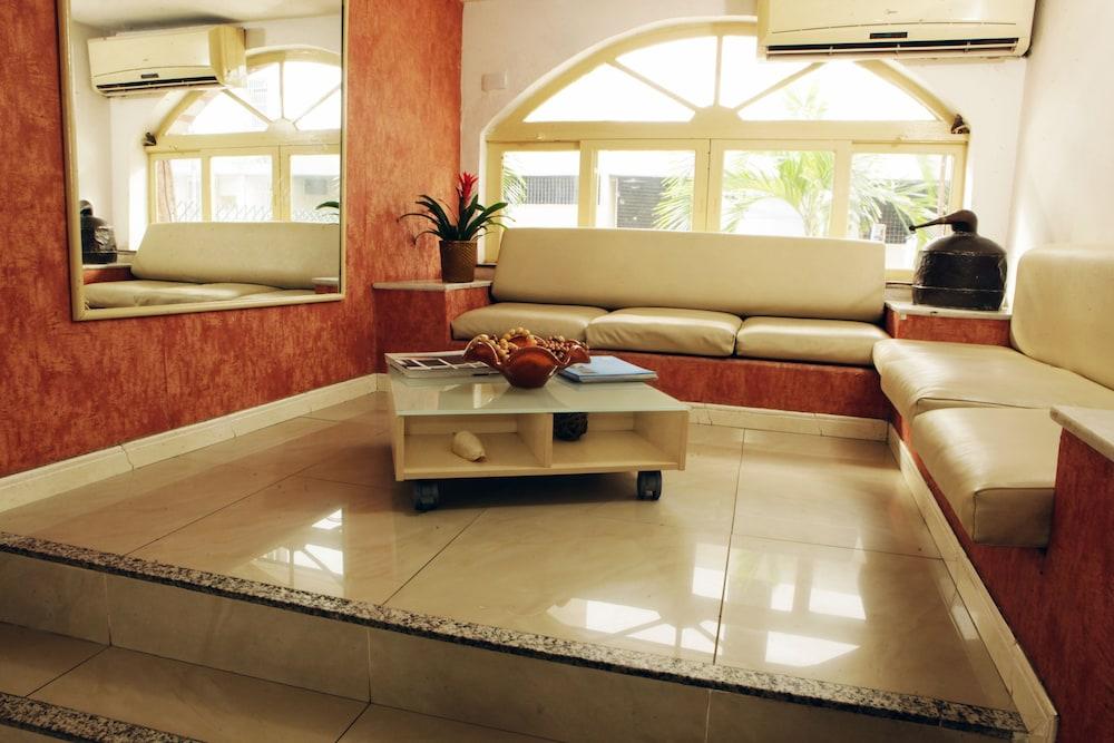 ריו דה ז'ניירו Hotel Novo Biarritz Copacabana מראה חיצוני תמונה